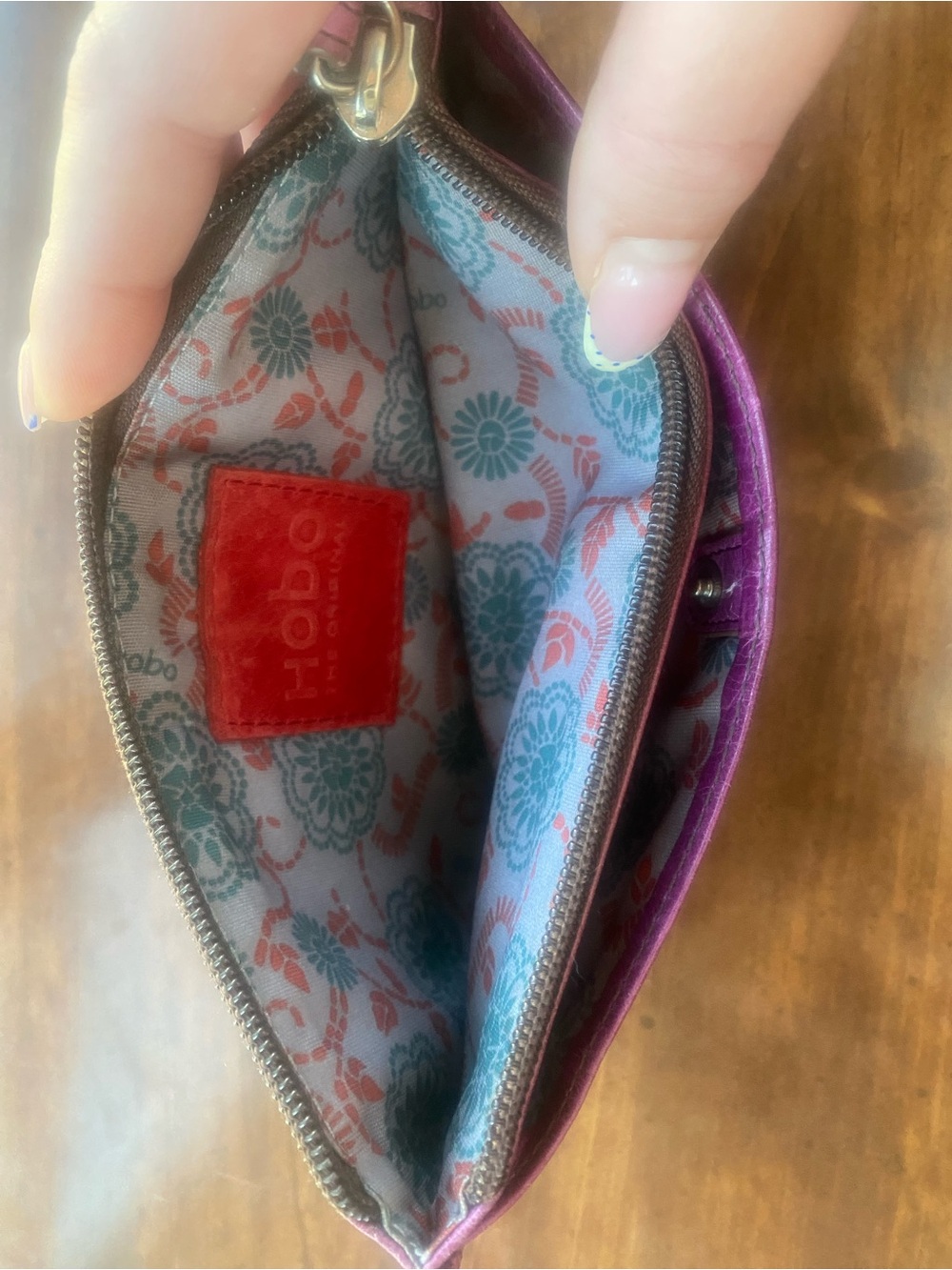 HOBO Purple Leather Multi card Wallet with Teal Floral Lining - Picture 6 of 8